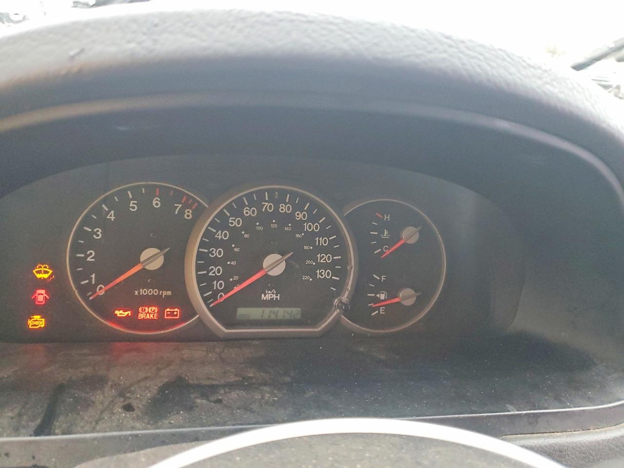 2005 KIA SEDONA LX photo 9