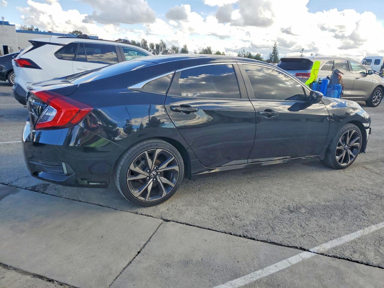 2020 HONDA CIVIC SPORT photo 3