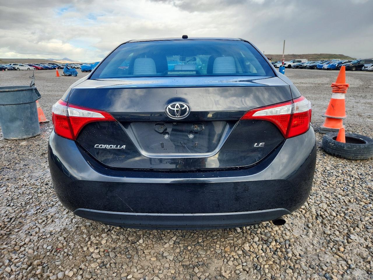 2015 TOYOTA COROLLA L photo 6