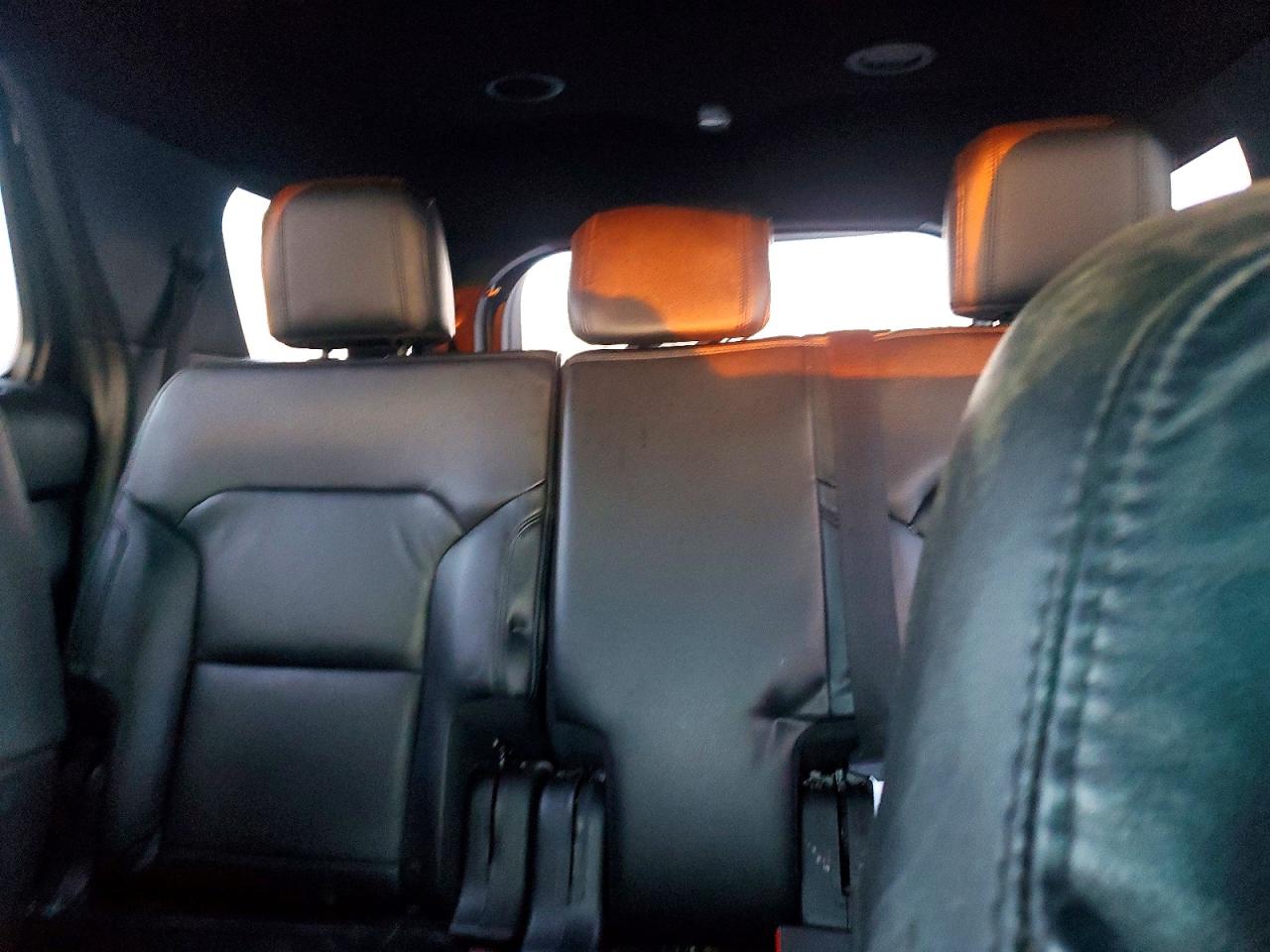 2016 FORD EXPLORER photo 10