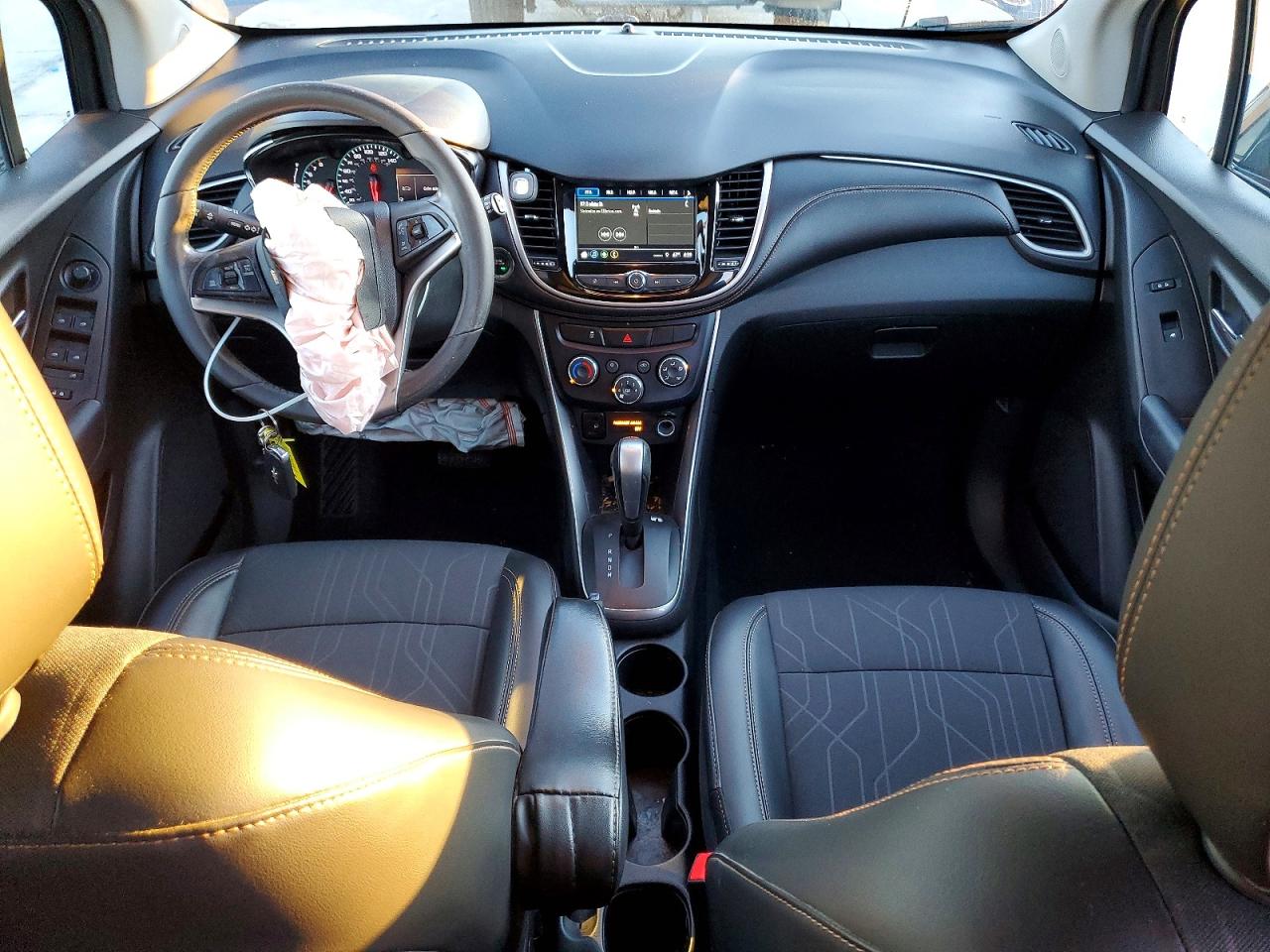 2018 CHEVROLET TRAX 1LT photo 15