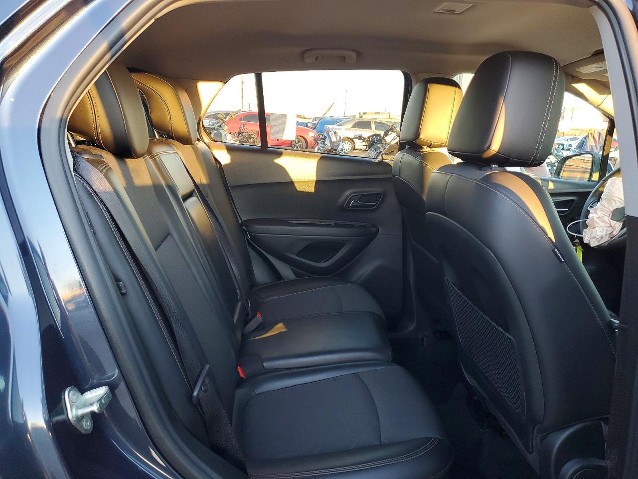 2018 CHEVROLET TRAX 1LT photo 21