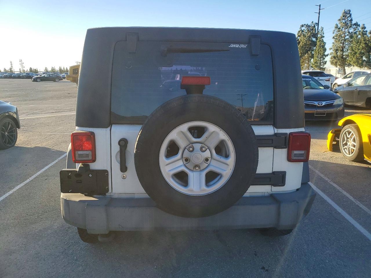 2010 JEEP WRANGLER UNLIMITED SPORT photo 6