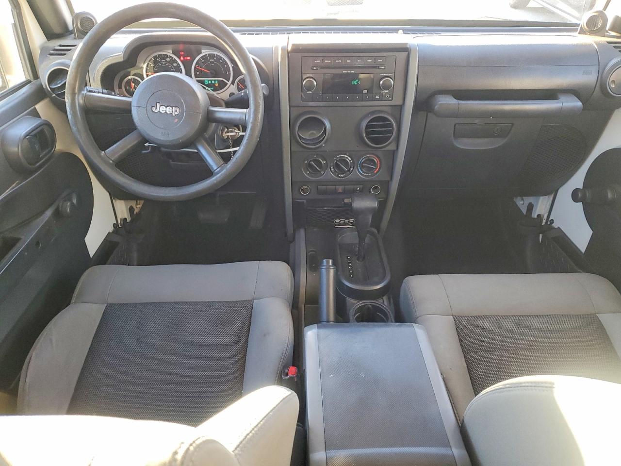 2010 JEEP WRANGLER UNLIMITED SPORT photo 8