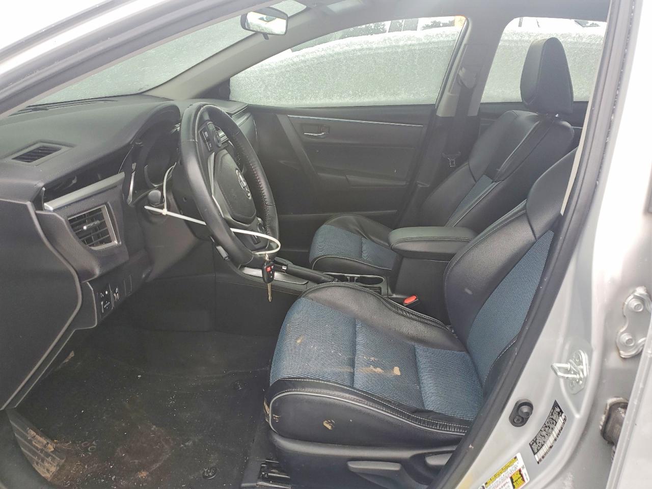 2016 TOYOTA COROLLA L photo 7
