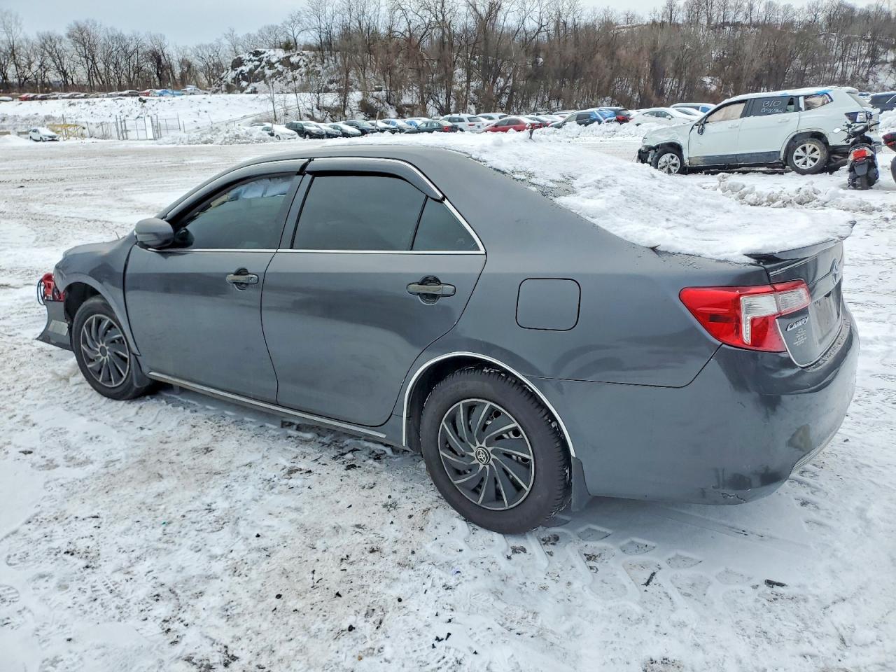 2012 TOYOTA CAMRY BASE photo 2