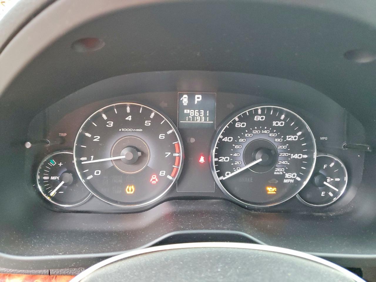 2011 SUBARU OUTBACK 3.6R LIMITED photo 9