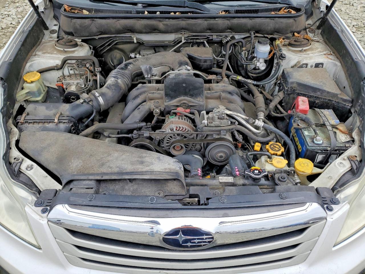 2011 SUBARU OUTBACK 3.6R LIMITED photo 11