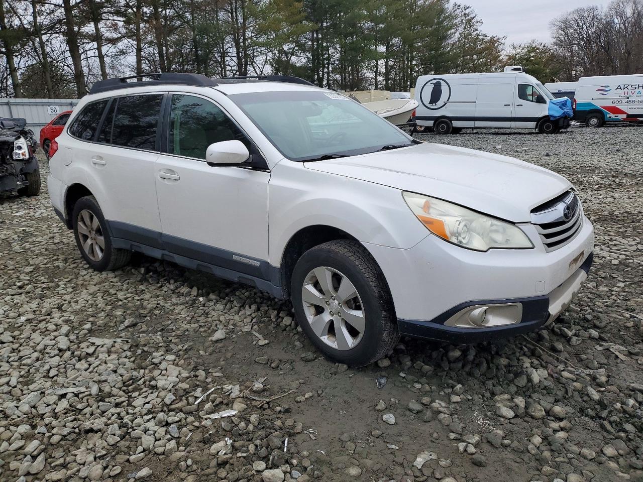 2011 SUBARU OUTBACK 3.6R LIMITED photo 4
