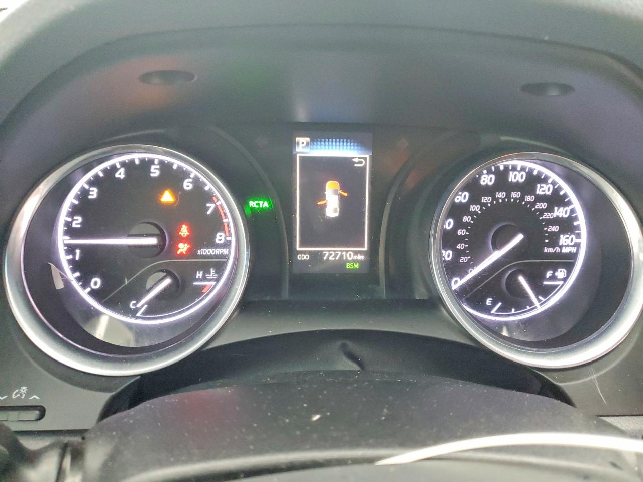 2018 TOYOTA CAMRY L photo 17