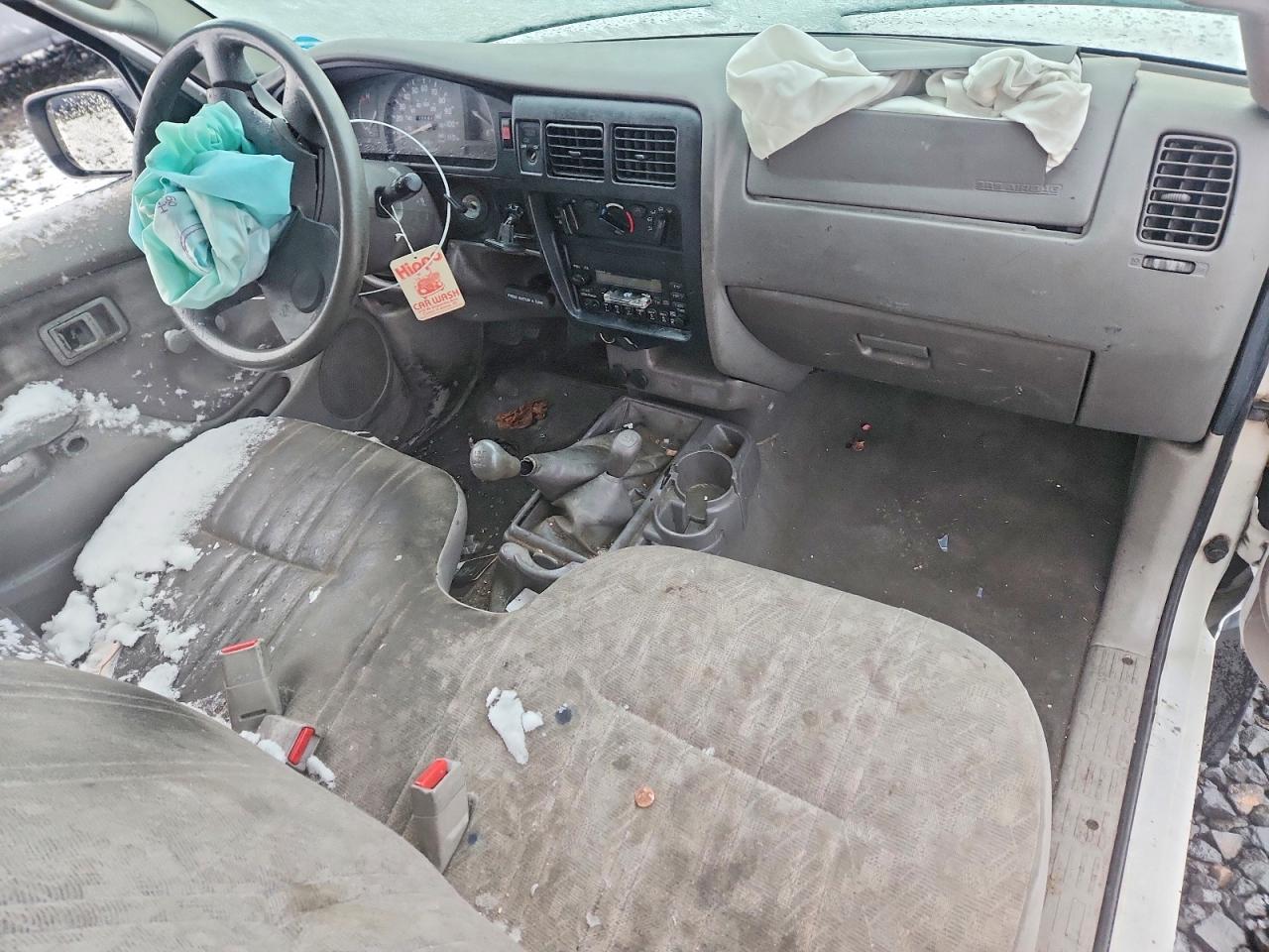 2004 TOYOTA TACOMA photo 15