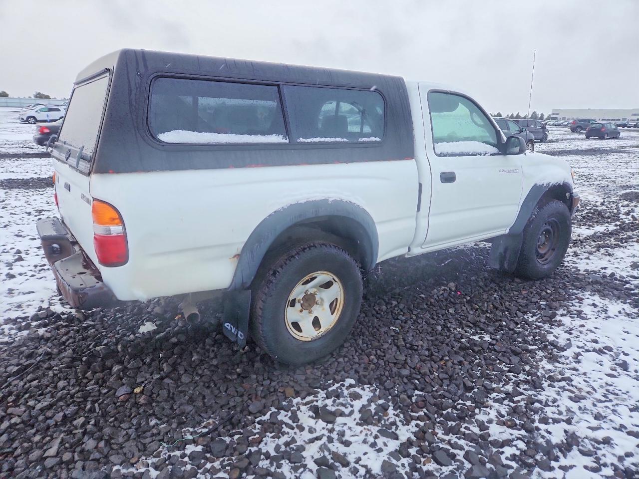 2004 TOYOTA TACOMA photo 5