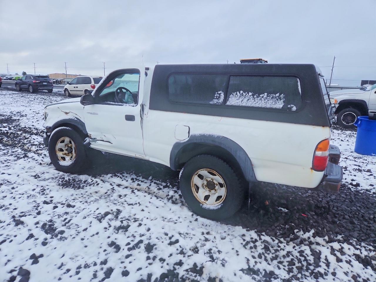 2004 TOYOTA TACOMA photo 3