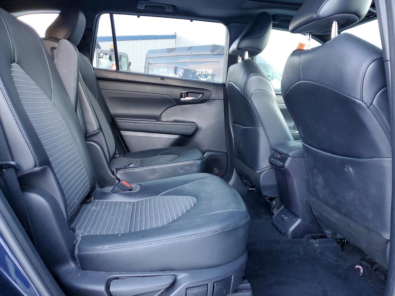 2021 TOYOTA HIGHLANDER XSE photo 11