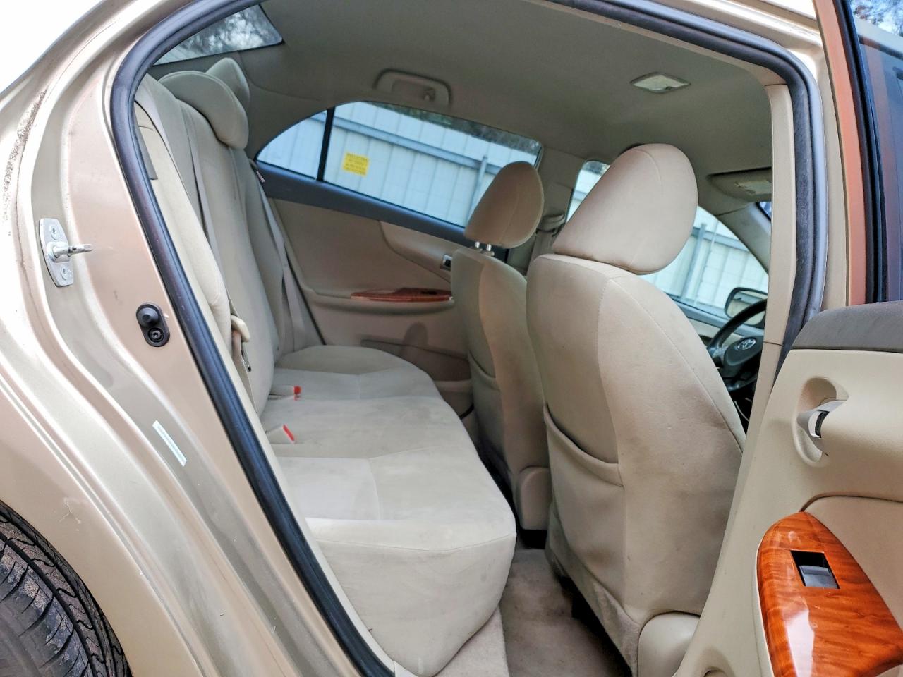 2009 TOYOTA COROLLA BASE photo 28