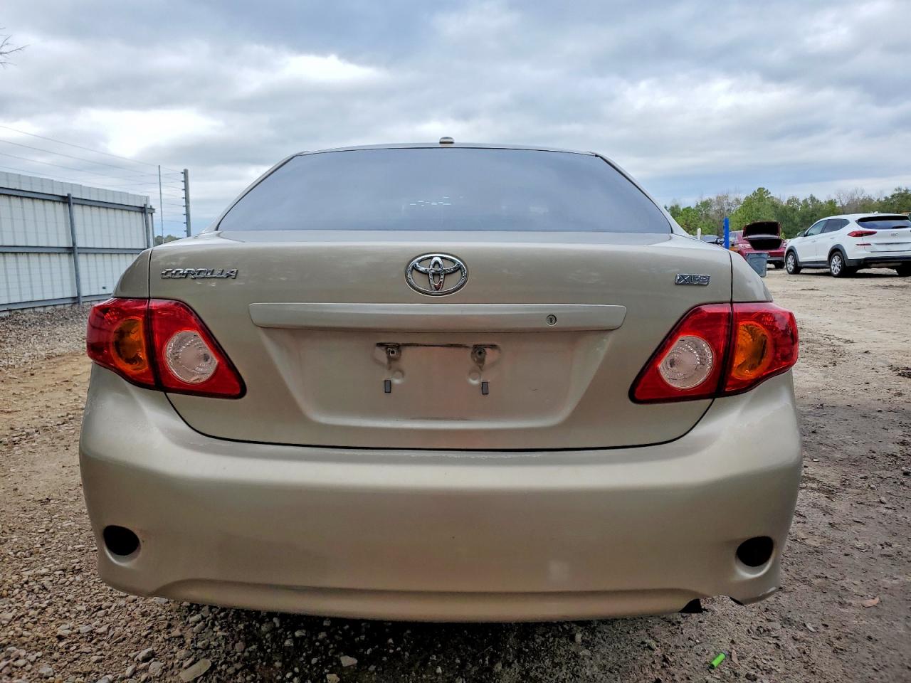 2009 TOYOTA COROLLA BASE photo 16