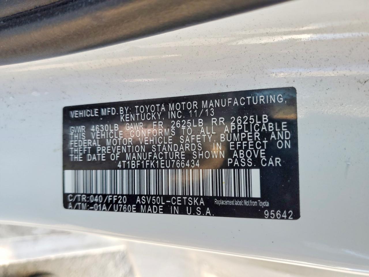 2014 TOYOTA CAMRY L photo 13