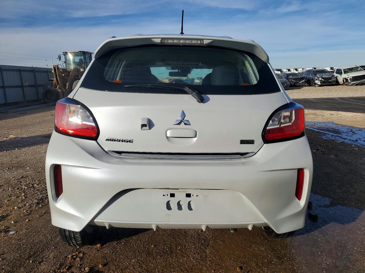 2024 MITSUBISHI MIRAGE ES photo 6