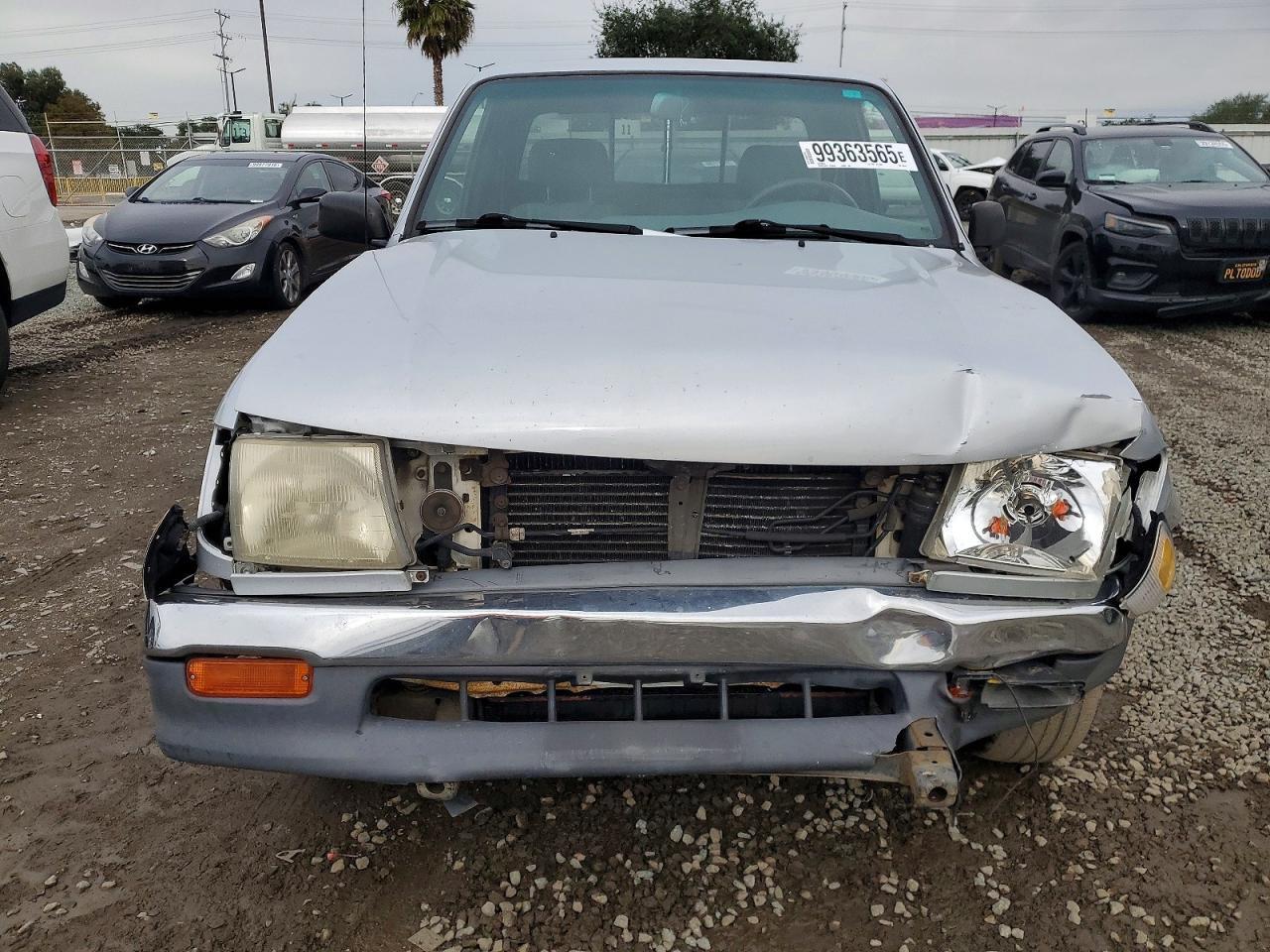 1999 TOYOTA TACOMA XTRACAB photo 5