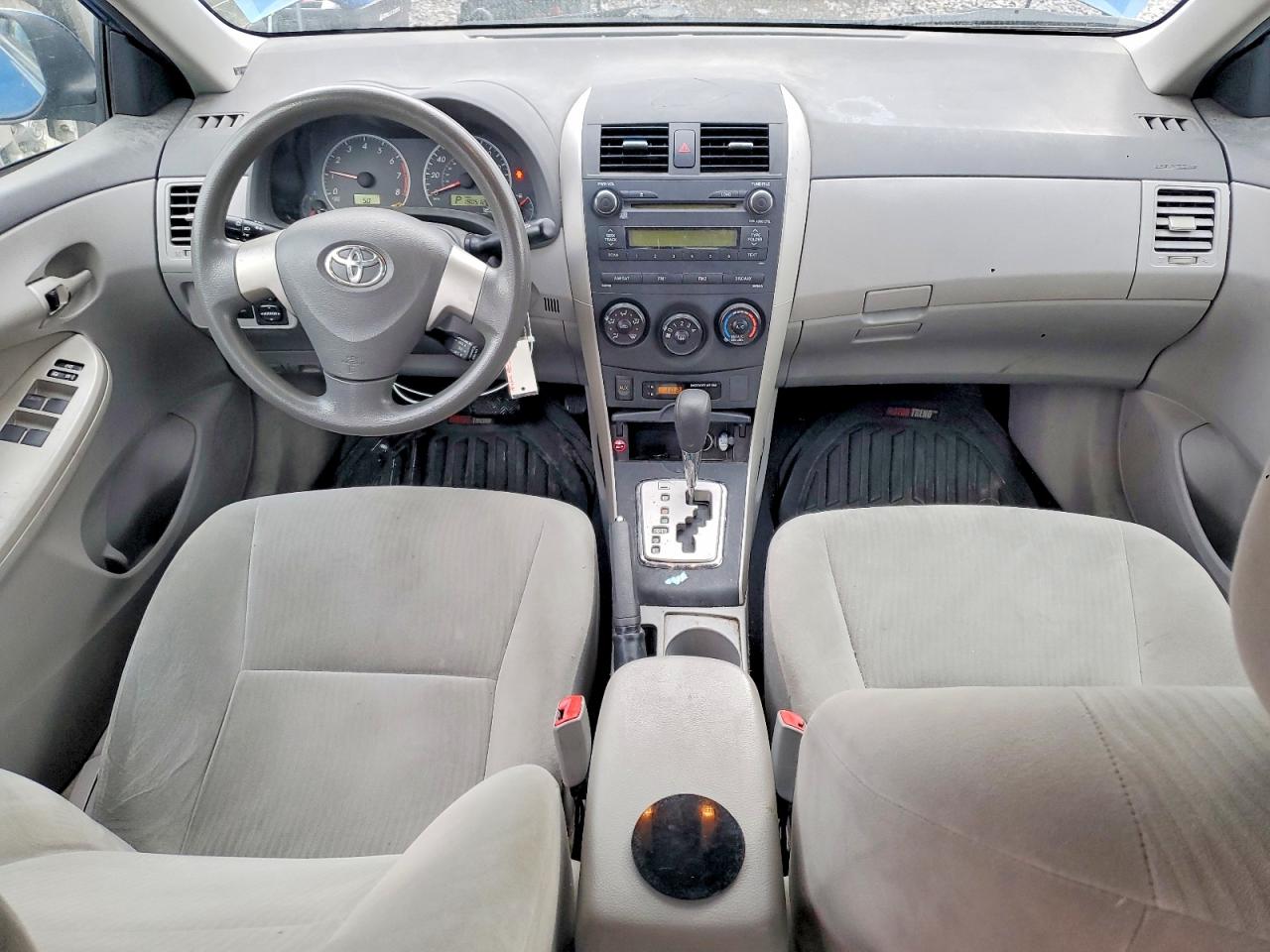 2010 TOYOTA COROLLA BASE photo 8
