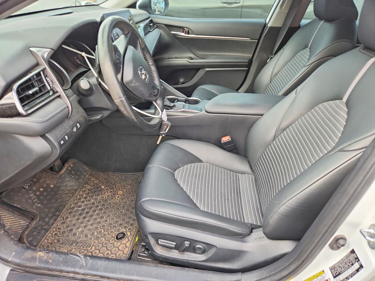 2023 TOYOTA CAMRY SE NIGHT SHADE photo 7