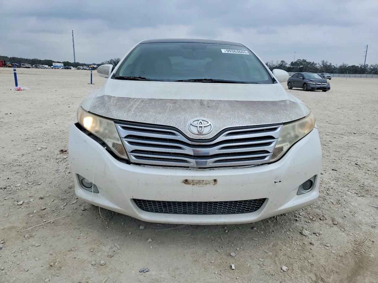 2010 TOYOTA VENZA photo 5