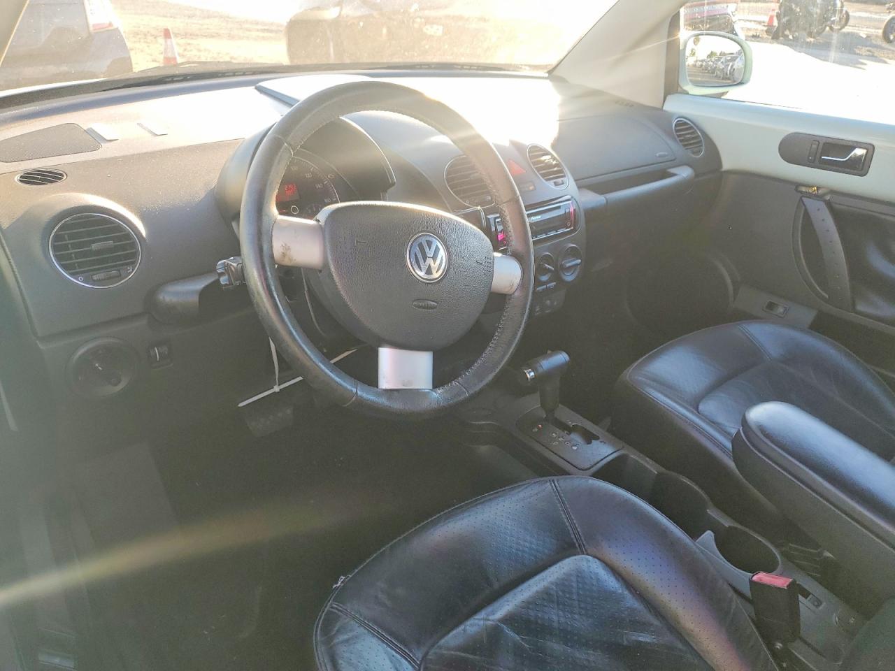 2006 VOLKSWAGEN NEW BEETLE CONVERTIBLE OPTION PACKAGE 2 photo 8