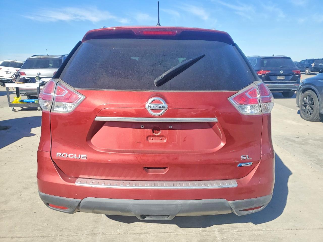 2014 NISSAN ROGUE S photo 6