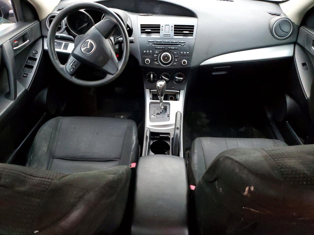 2013 MAZDA 3 I photo 8