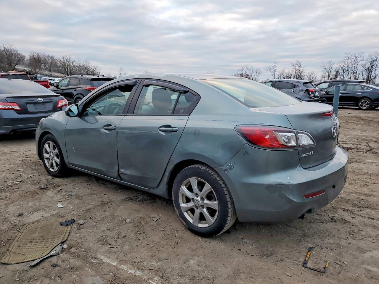 2013 MAZDA 3 I photo 2