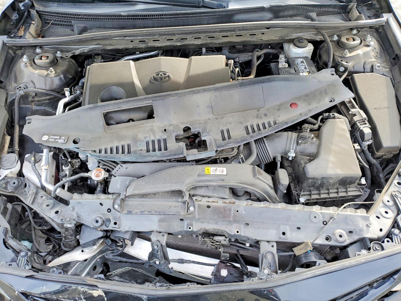 2021 TOYOTA CAMRY SE photo 11