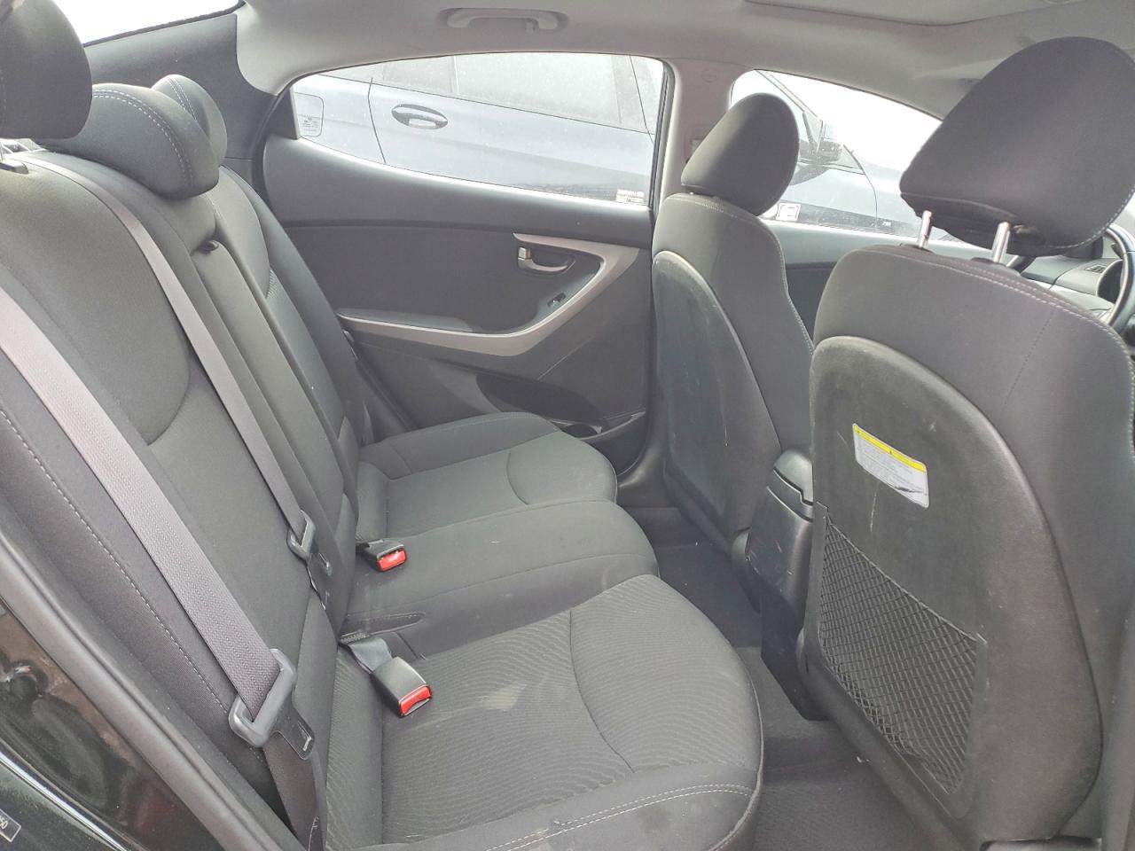 2015 HYUNDAI ELANTRA SE photo 10
