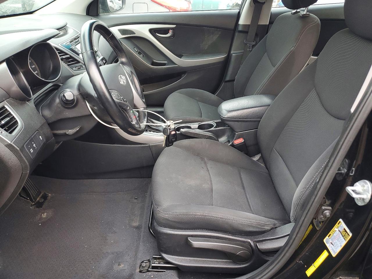 2015 HYUNDAI ELANTRA SE photo 7