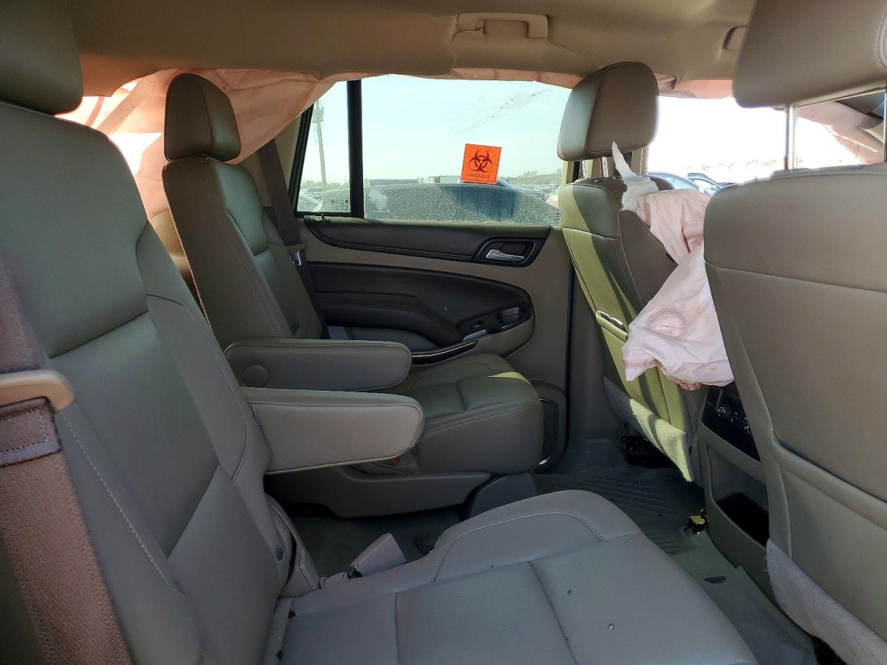 2017 CHEVROLET TAHOE C1500 LT photo 11