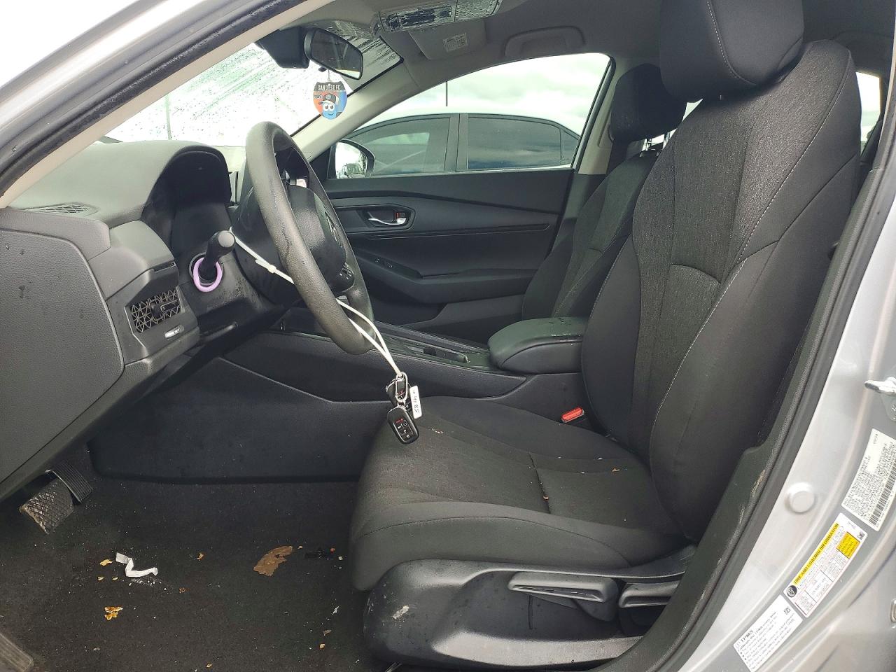 2024 HONDA ACCORD LX photo 7