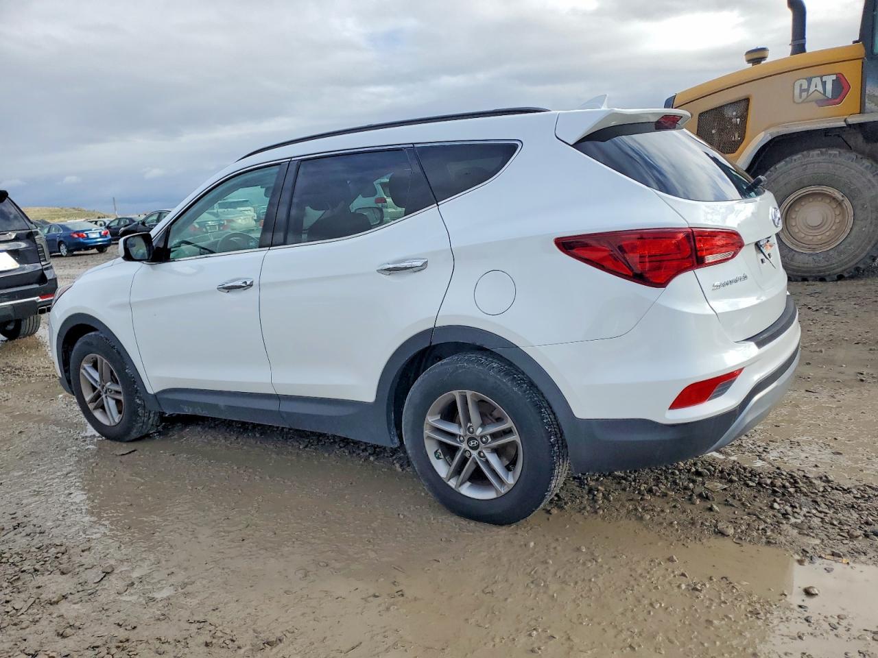 2017 HYUNDAI SANTA FE SPORT photo 2