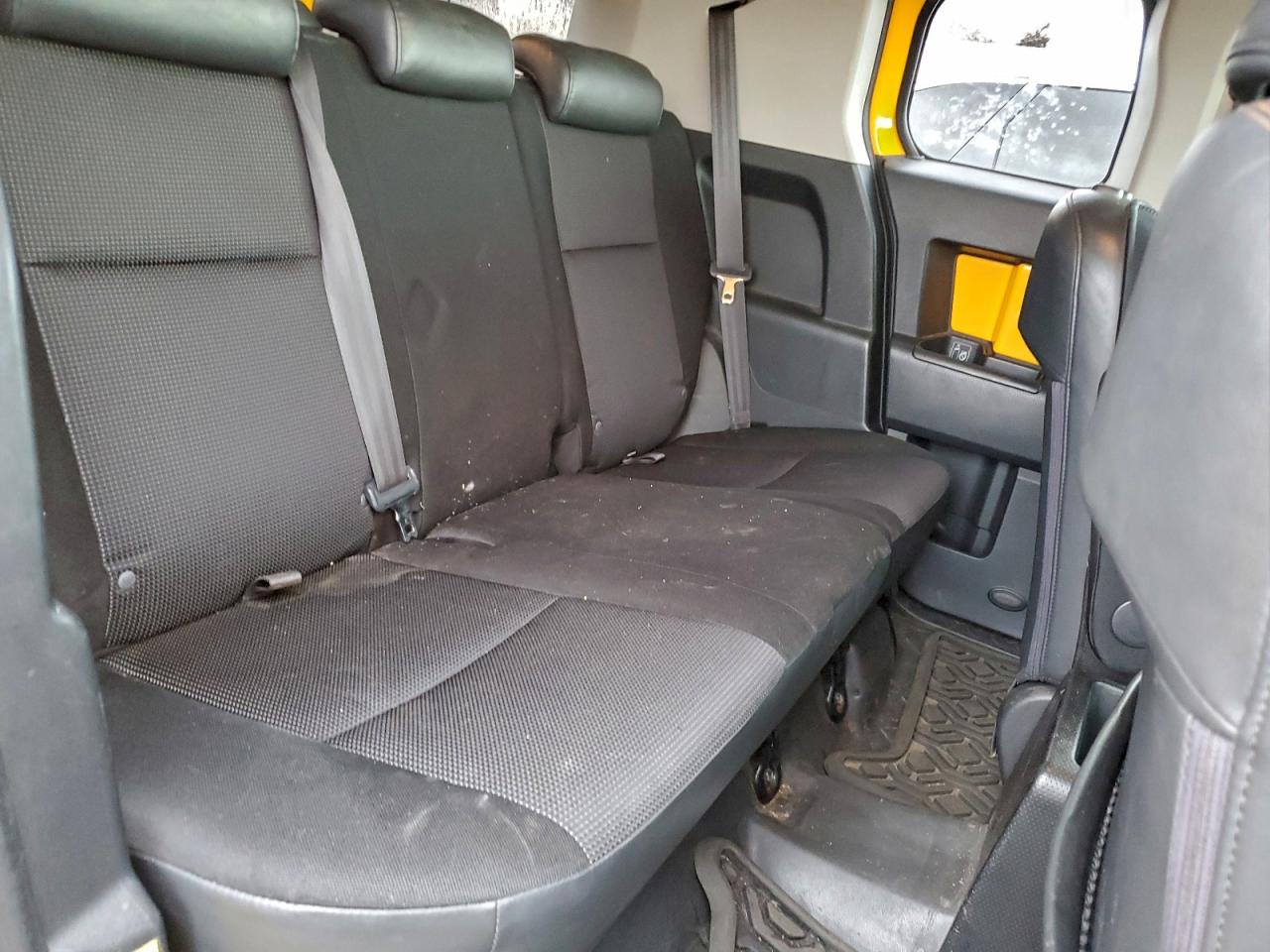 2007 TOYOTA FJ CRUISER photo 11