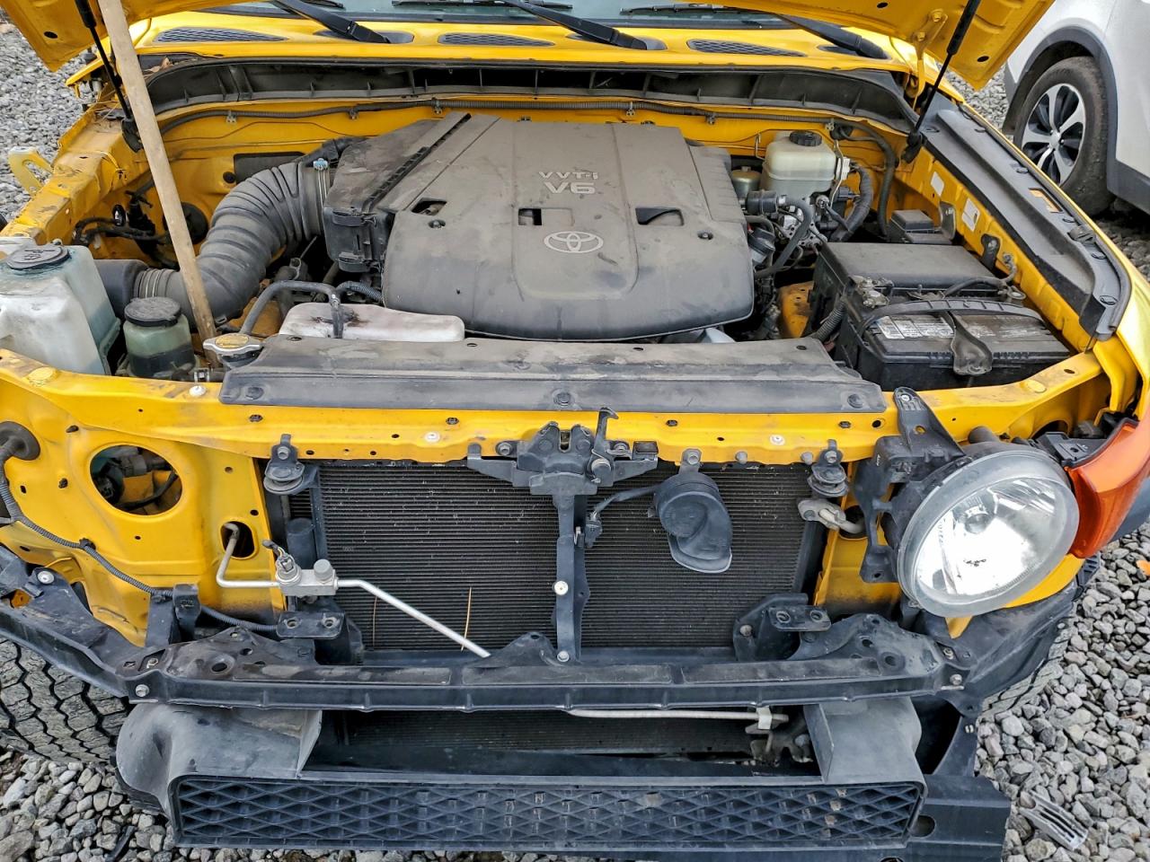 2007 TOYOTA FJ CRUISER photo 12