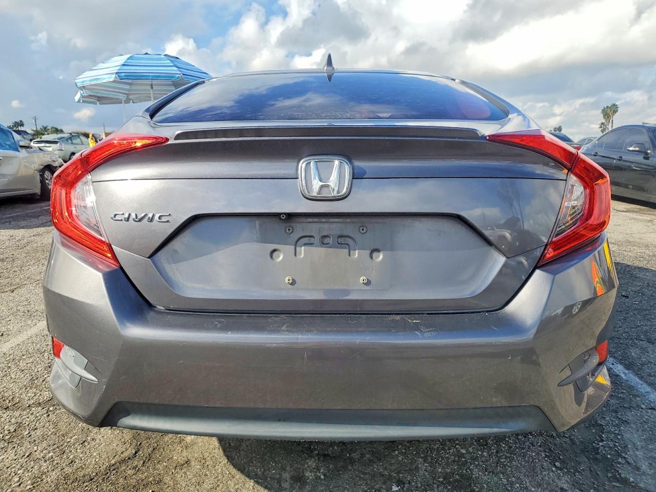 2016 HONDA CIVIC EX photo 6