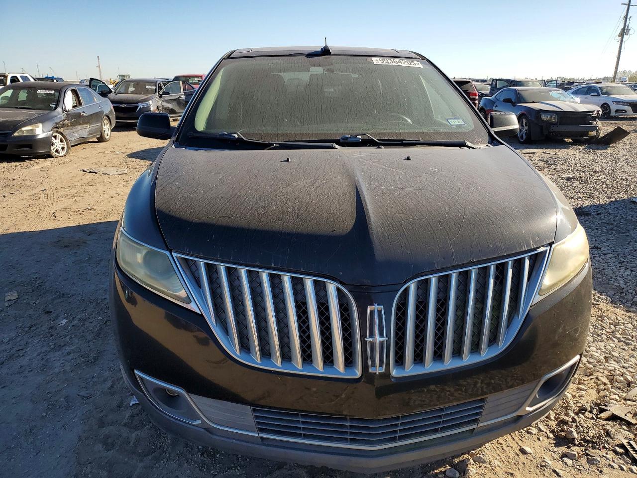 2011 LINCOLN MKX photo 5