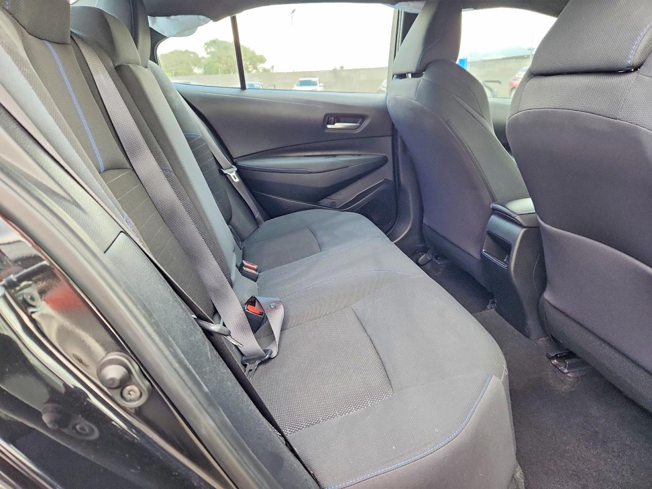 2021 TOYOTA COROLLA SE photo 10