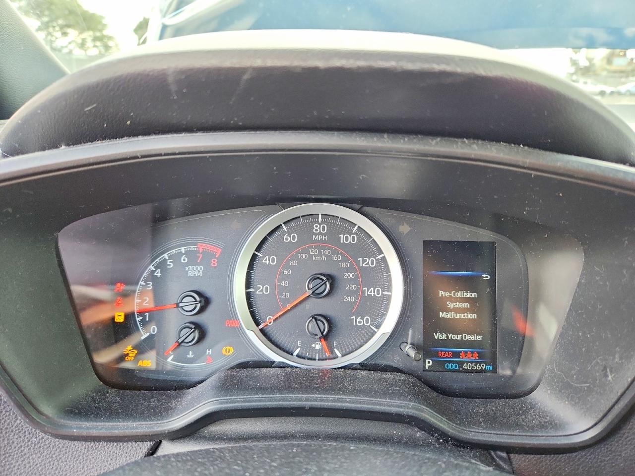 2021 TOYOTA COROLLA SE photo 9