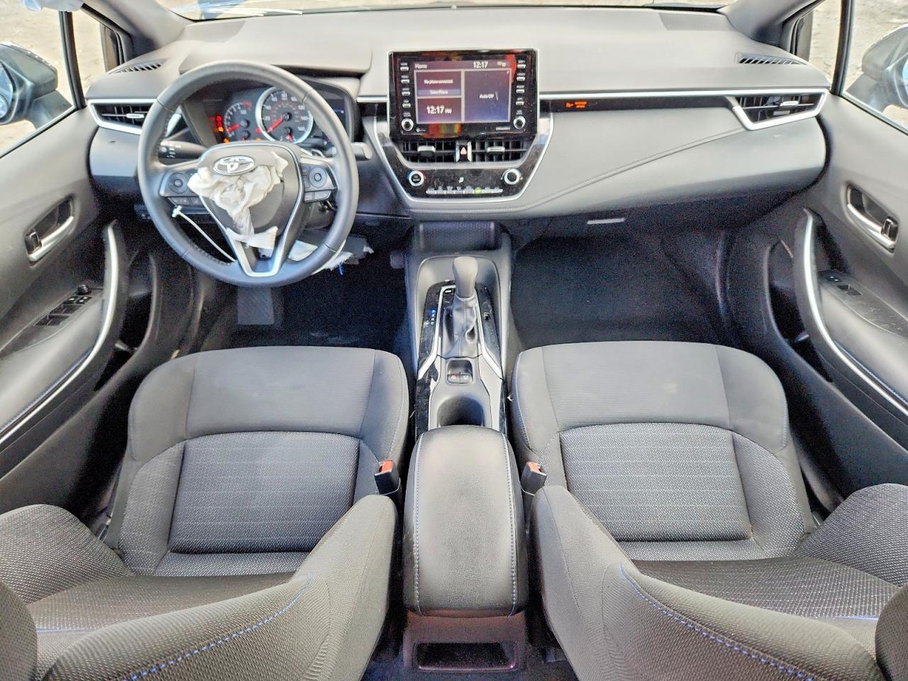 2021 TOYOTA COROLLA SE photo 8