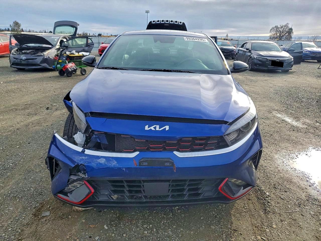 2024 KIA FORTE GT LINE photo 13