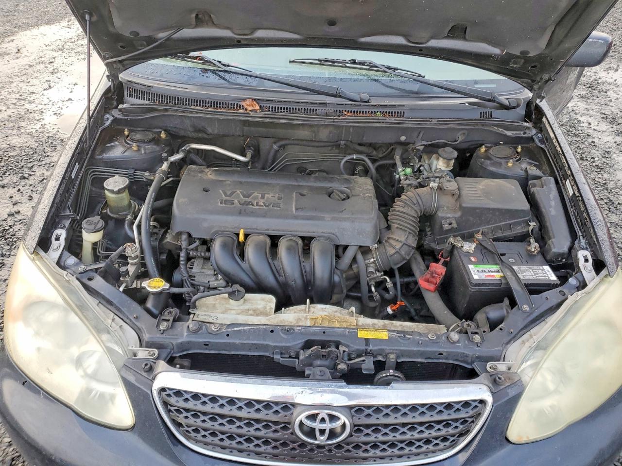 2005 TOYOTA COROLLA CE photo 11