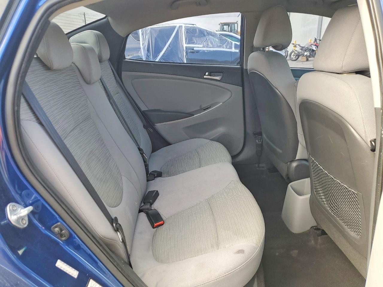 2017 HYUNDAI ACCENT SE photo 10