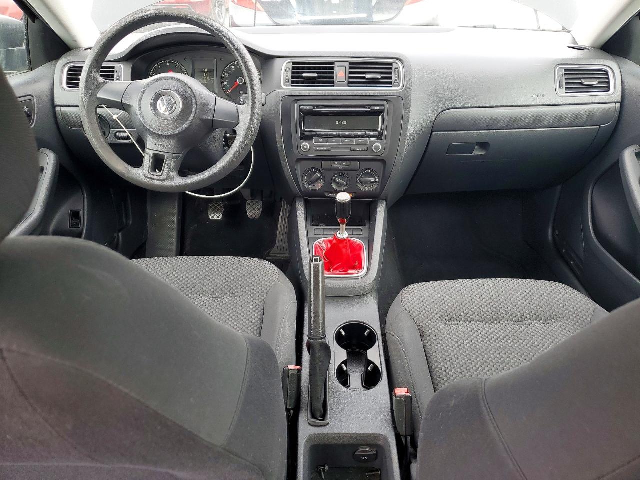 2012 VOLKSWAGEN JETTA BASE photo 8