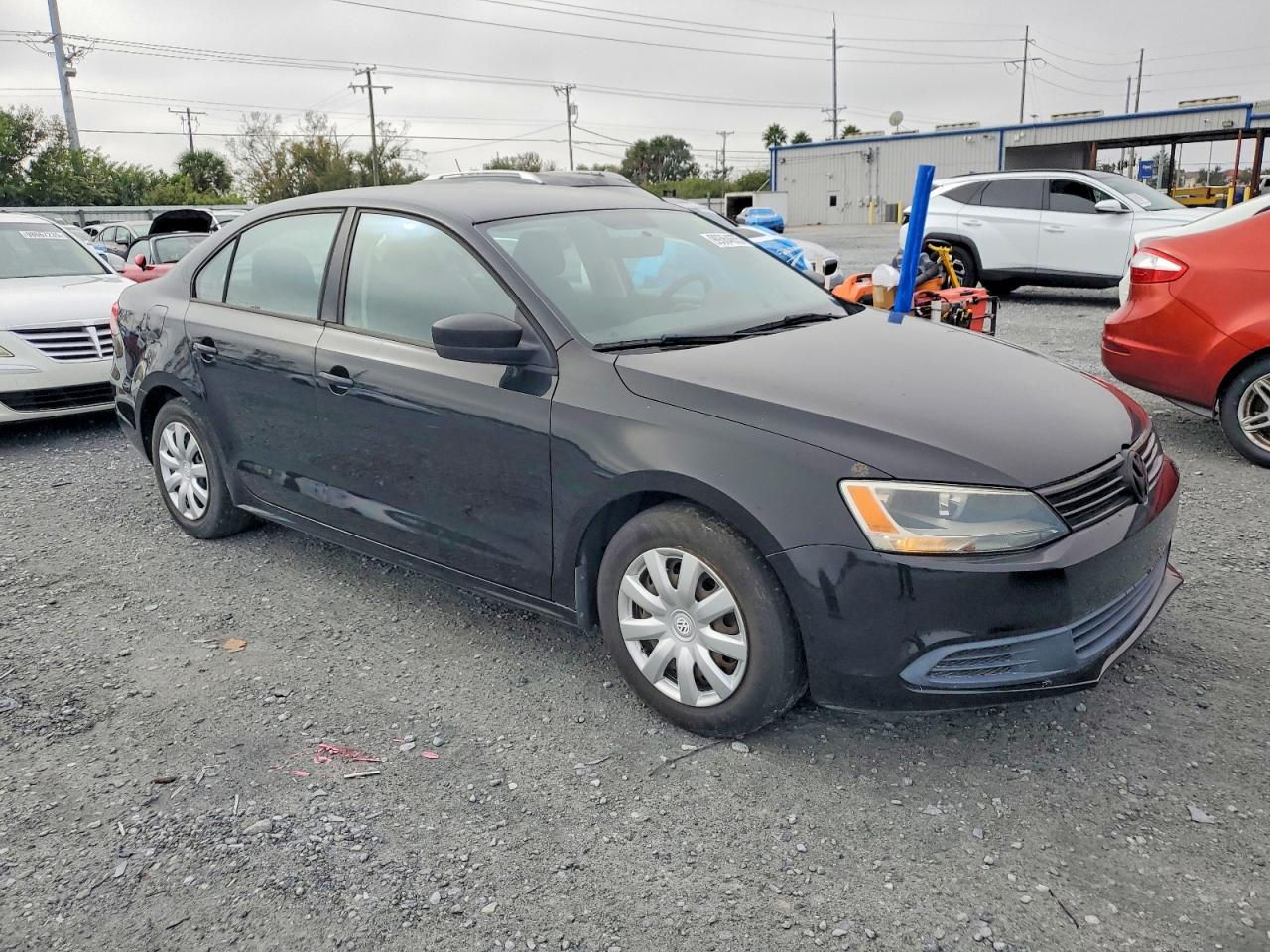 2012 VOLKSWAGEN JETTA BASE photo 4