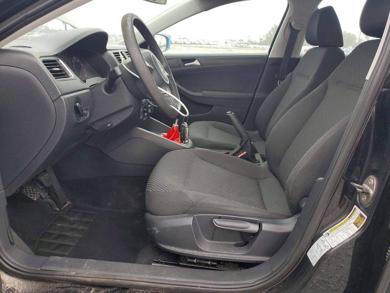 2012 VOLKSWAGEN JETTA BASE photo 7