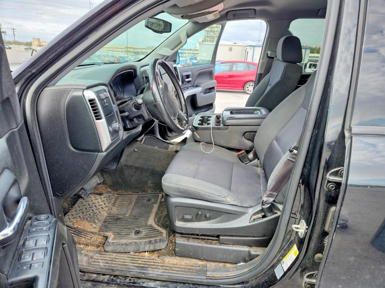 2017 CHEVROLET SILVERADO C1500 LT photo 7